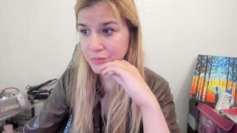 MIA online show from 11/23/25, 01:55