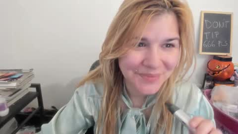 MIA online show from 03/28/26, 01:43