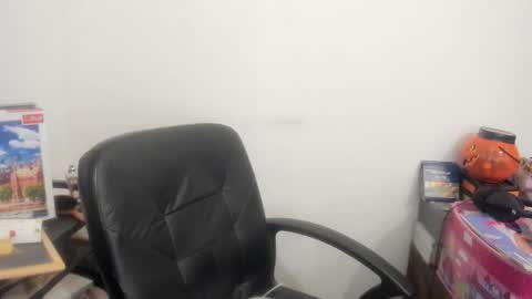 MIA online show from 04/20/26, 08:28