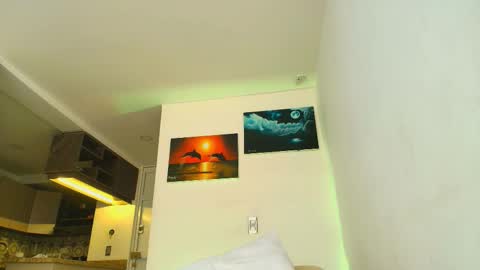 Im juli online show from 02/28/26, 04:08