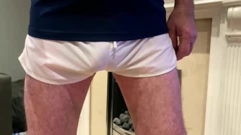 artybee online show from 11/09/25, 07:23