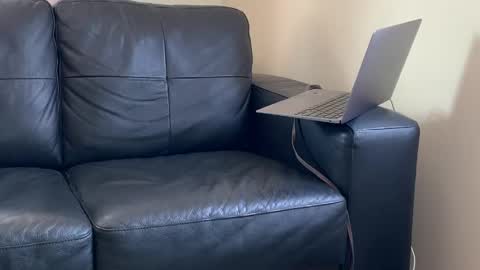 artyparty818 online show from 04/10/26, 08:46