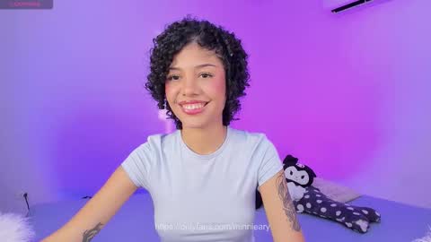 Ariana and Kelsieh online show from 11/18/25, 09:52