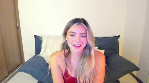 Snapshot of ary_cam230 chatting on 05/29/26, 09:35 Zahaara online show from 05/29/26, 09:35