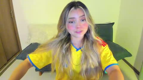 Snapshot of ary_cam230 chatting on 06/07/26, 10:13 Zahaara online show from 06/07/26, 10:13