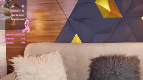 sofia online show from 03/19/26, 03:16