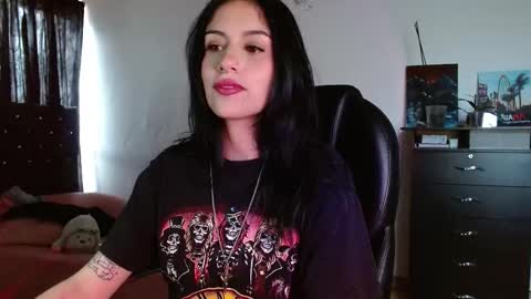 Snapshot of ary_pieerce chatting on 10/24/25, 09:55 Independent Model online show from 10/24/25, 09:55