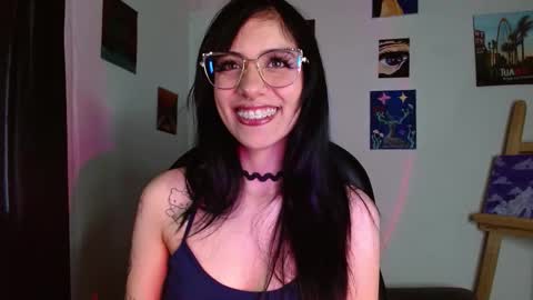 Snapshot of ary_pieerce chatting on 02/27/26, 05:13 Independent Model online show from 02/27/26, 05:13