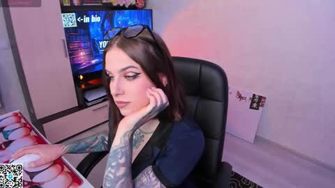 Arya  Fn  Talented Arya   online show from 09/14/25, 08:41