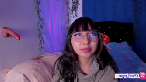 Snapshot of arya_line chatting on 01/23/25, 05:13 Arys online show from 01/23/25, 05:13