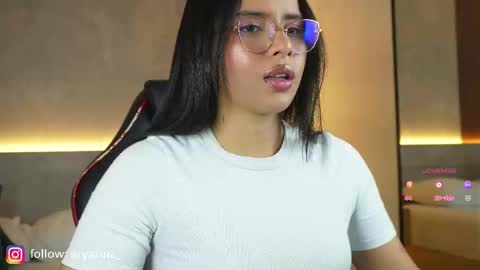 Arya online show from 01/05/26, 05:27