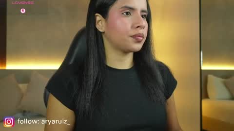 Snapshot of arya_ruiz chatting on 05/27/26, 12:35 Arya online show from 05/27/26, 12:35