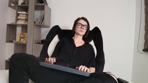 Ary 3 online show from 12/21/25, 03:30