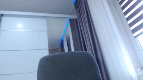 Snapshot of aryanaian1 chatting on 02/03/25, 12:36 AryanAian1 online show from 02/03/25, 12:36