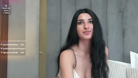 Snapshot of aryatessa chatting on 01/27/25, 11:22 AryaTessa online show from 01/27/25, 11:22