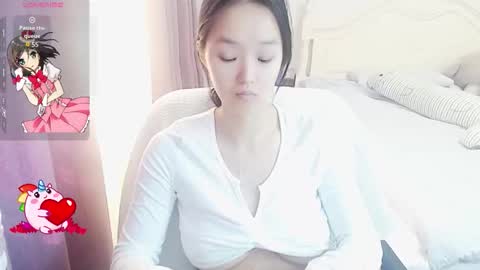 Lily online show from 11/19/25, 03:28