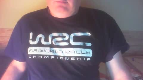 Snapshot of as3ix chatting on 12/14/25, 04:01 as3ix online show from 12/14/25, 04:01