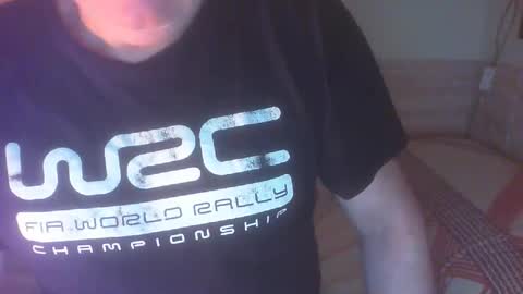 Snapshot of as3ix chatting on 12/16/25, 09:36 as3ix online show from 12/16/25, 09:36