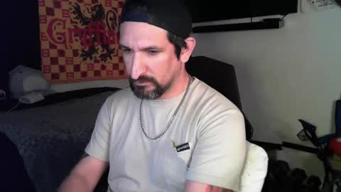 Snapshot of asanator101 chatting on 09/21/25, 06:04 devilPup75 online show from 09/21/25, 06:04