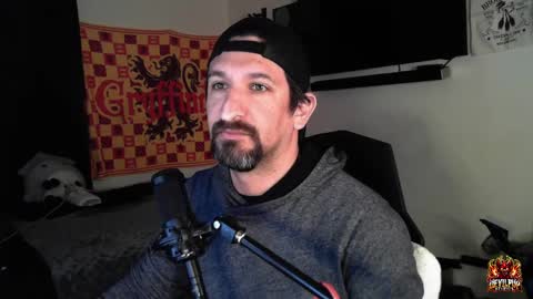 Snapshot of asanator101 chatting on 09/27/25, 05:34 devilPup75 online show from 09/27/25, 05:34