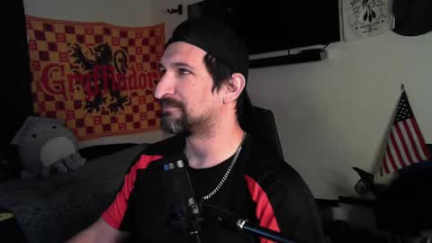 Snapshot of asanator101 chatting on 10/01/25, 01:17 devilPup75 online show from 10/01/25, 01:17