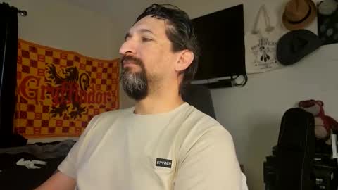 devilPup75 online show from 12/16/25, 05:07