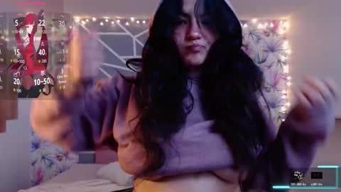 Saray online show from 11/20/25, 05:56