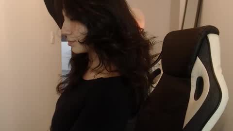 Saray online show from 03/26/26, 12:50