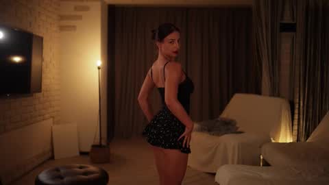 Call me Ann online show from 09/12/25, 07:03