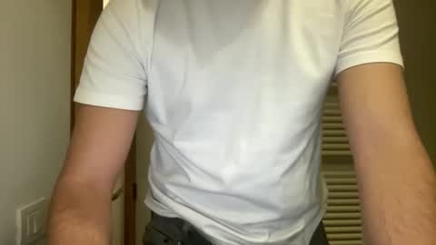 Johnny Long D online show from 04/25/26, 06:49