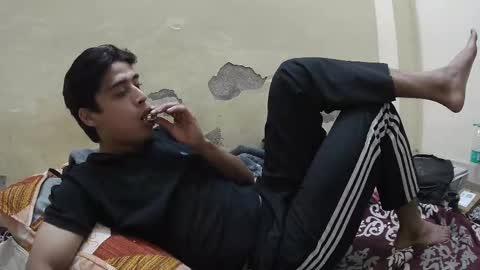 ash2730 online show from 11/22/25, 05:34