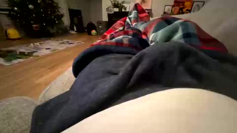 ash404040 online show from 01/29/25, 03:44