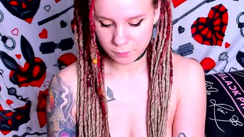 Ash online show from 02/05/25, 09:40