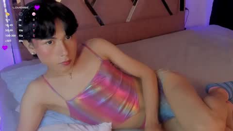 Ash Femboy online show from 03/12/25, 07:38