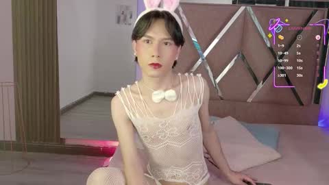 Ash Femboy online show from 10/15/25, 08:31