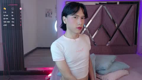 Ash Femboy online show from 11/21/25, 07:45