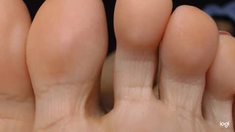 ashley online show from 12/04/25, 02:54