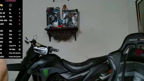 Snapshot of ash_wingrant chatting on 09/11/25, 12:49 ash_wingrant online show from 09/11/25, 12:49