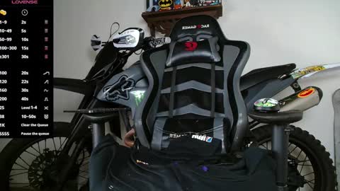 Snapshot of ash_wingrant chatting on 09/25/25, 11:36 ash_wingrant online show from 09/25/25, 11:36