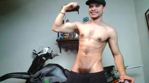 Snapshot of ash_wingrant chatting on 10/17/25, 11:29 ash_wingrant online show from 10/17/25, 11:29