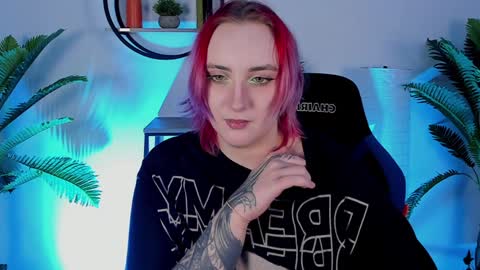 AshleyAshe  online show from 01/19/25, 11:00