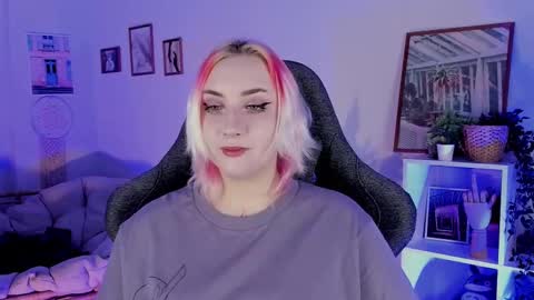 AshleyAshe  online show from 03/06/25, 02:30