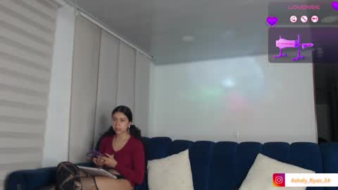 Snapshot of ashely_ryan24 chatting on 09/17/25, 12:34 Ashley And Ryan online show from 09/17/25, 12:34