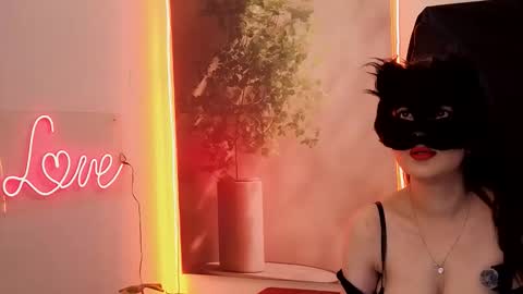 ash online show from 09/29/25, 08:02