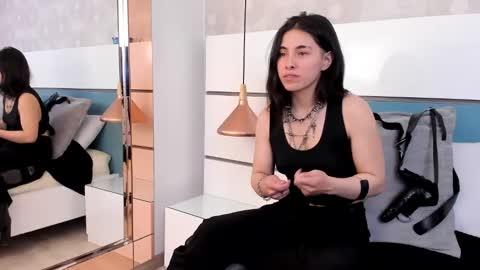 Snapshot of ashkoreh chatting on 10/21/25, 07:25 Ashkoreh online show from 10/21/25, 07:25