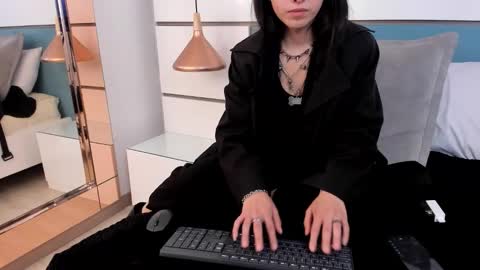 Snapshot of ashkoreh chatting on 11/09/25, 07:56 Ashkoreh online show from 11/09/25, 07:56