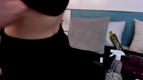 Snapshot of ashkoreh chatting on 11/23/25, 07:13 Ashkoreh online show from 11/23/25, 07:13