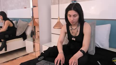 Snapshot of ashkoreh chatting on 11/27/25, 08:00 Ashkoreh online show from 11/27/25, 08:00