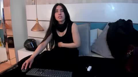 Ashkoreh online show from 07/04/26, 10:05