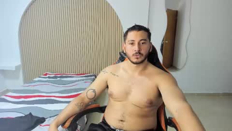 Snapshot of ashlan_king chatting on 07/14/26, 03:33 ashlan_king online show from 07/14/26, 03:33